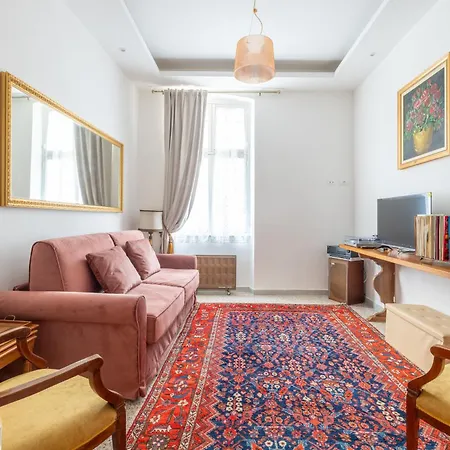 Apartment Pellegrino Charming By Varental Rom